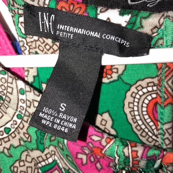 Dress - Picture 3 of 3